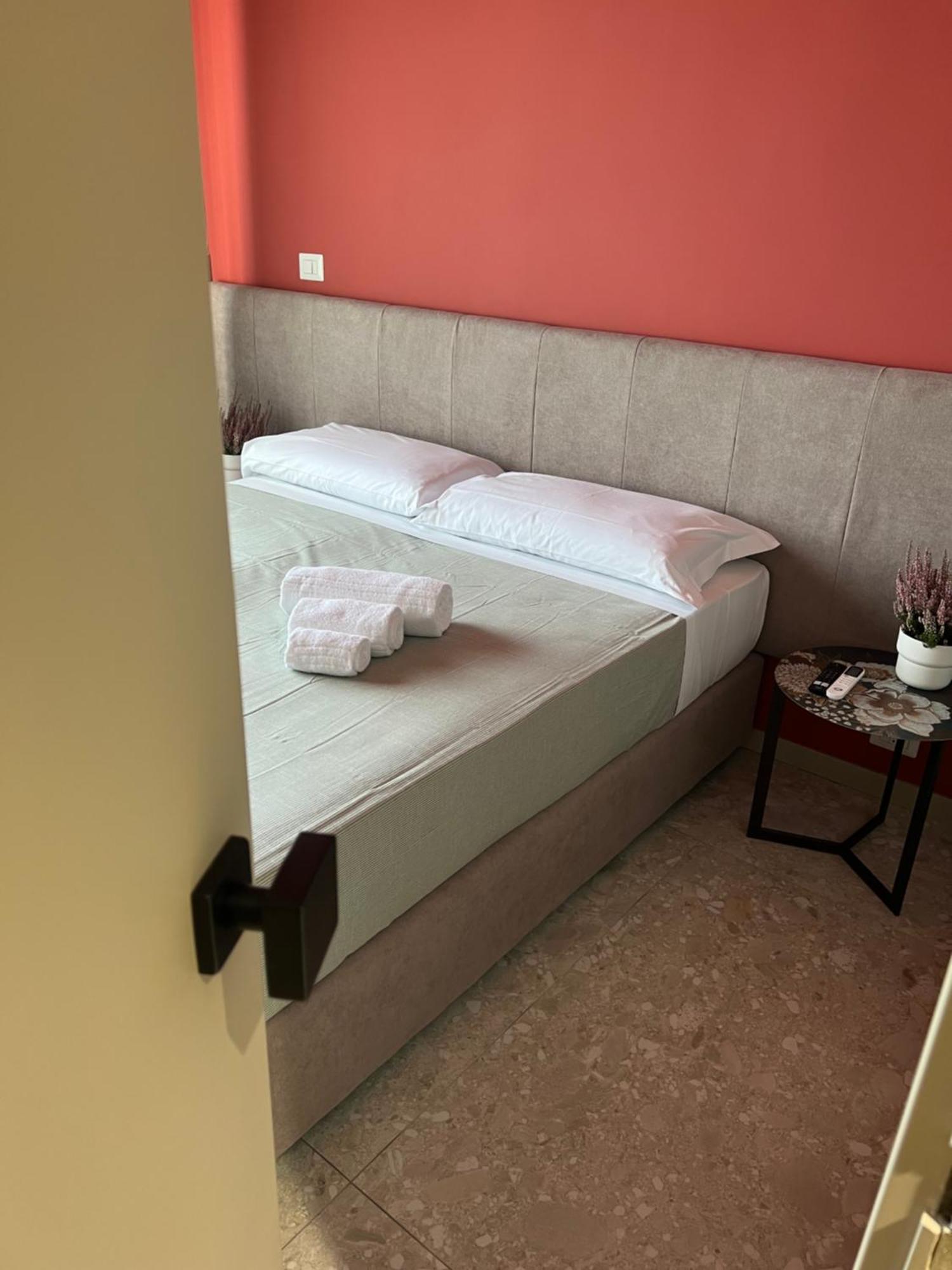 Mia Suites Porto Naples Exterior photo